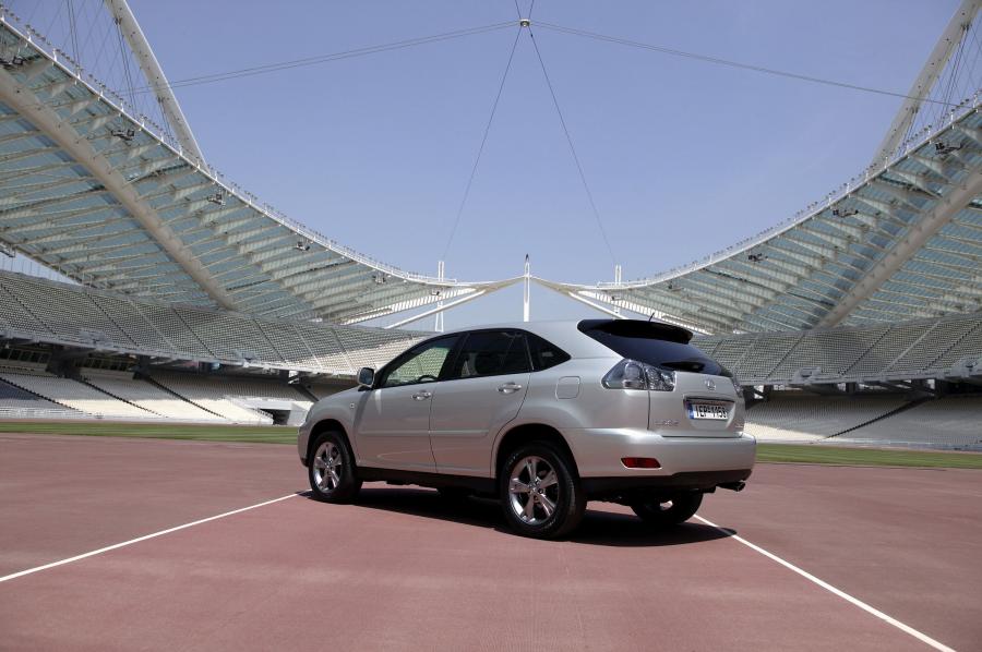  Lexus RX400h 2006 года  (фото 247 из 272)